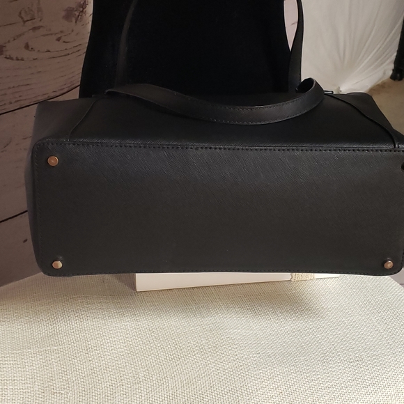Kate Spade Black leather handbag/tote - Picture 11 of 15